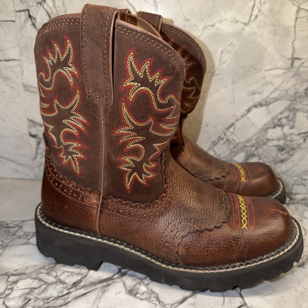 Ariat Women's Fatbaby Size 9 Fiddle Brown 8" Boots